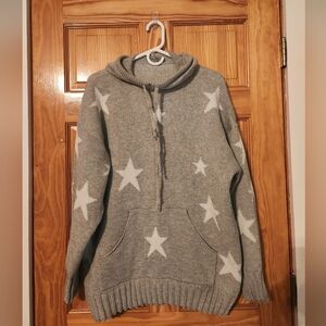 Star Pattern Knit Sweater